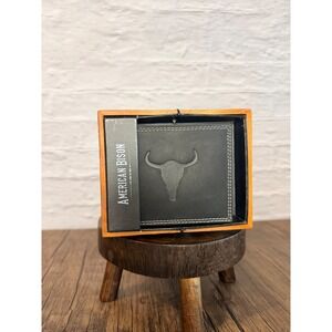 American Bison Mens Black Leather Bifold Wallet with ID‎ Window and Gift Box